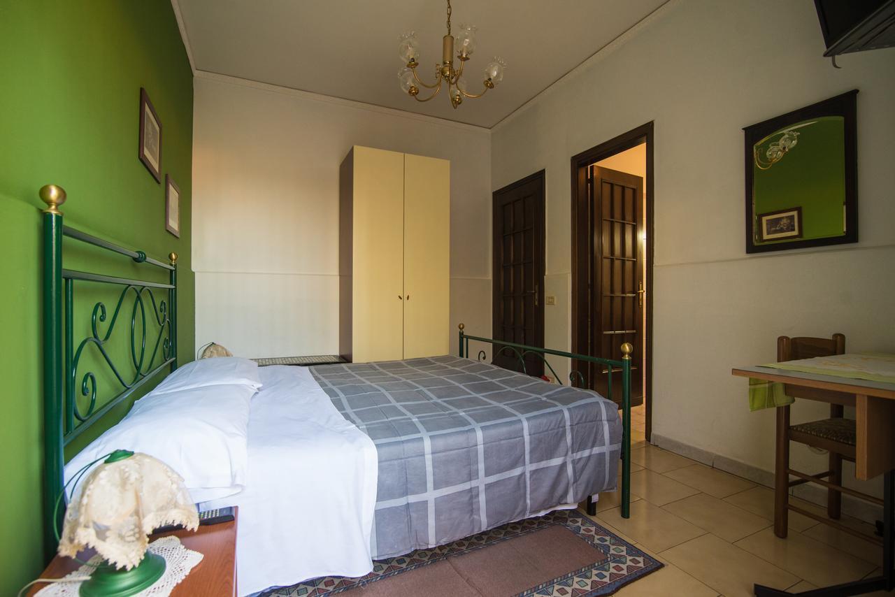 B&B Casa Paolo Fiumefreddo di Sicilia Exterior foto